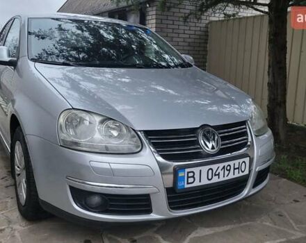 Сірий Фольксваген Джетта, об'ємом двигуна 1.6 л та пробігом 228 тис. км за 5900 $, фото 1 на Automoto.ua