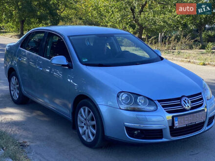 Серый Фольксваген Джетта, объемом двигателя 1.6 л и пробегом 221 тыс. км за 6100 $, фото 1 на Automoto.ua