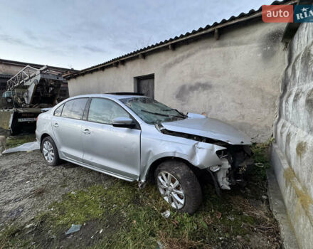 Серый Фольксваген Джетта, объемом двигателя 2.5 л и пробегом 130 тыс. км за 2500 $, фото 1 на Automoto.ua