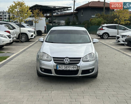 Сірий Фольксваген Джетта, об'ємом двигуна 1.6 л та пробігом 360 тис. км за 4700 $, фото 1 на Automoto.ua