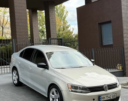 Фольксваген Джетта 2010 у Одесі на Automoto.ua Сірий Фольксваген Джетта, об'ємом двигуна 2 л та пробігом 296 тис. км за 6800 $, фото 1 на Automoto.ua