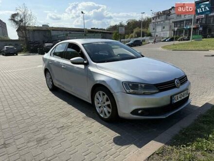 Фольксваген Джетта 2011 у Києві на Automoto.ua Сірий Фольксваген Джетта, об'ємом двигуна 1.97 л та пробігом 190 тис. км за 8100 $, фото 1 на Automoto.ua