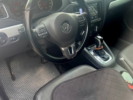 Серый Фольксваген Джетта, объемом двигателя 2.5 л и пробегом 225 тыс. км за 8300 $, фото 1 на Automoto.ua