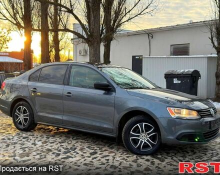 Серый Фольксваген Джетта, объемом двигателя 2 л и пробегом 17900 тыс. км за 8320 $, фото 1 на Automoto.ua