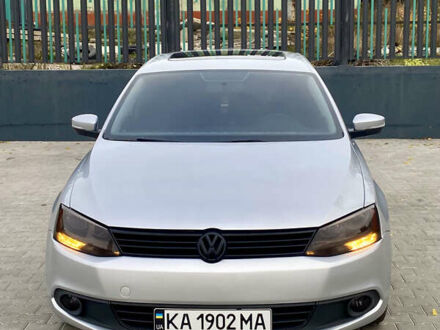 Сірий Фольксваген Джетта, об'ємом двигуна 2.48 л та пробігом 236 тис. км за 9900 $, фото 1 на Automoto.ua