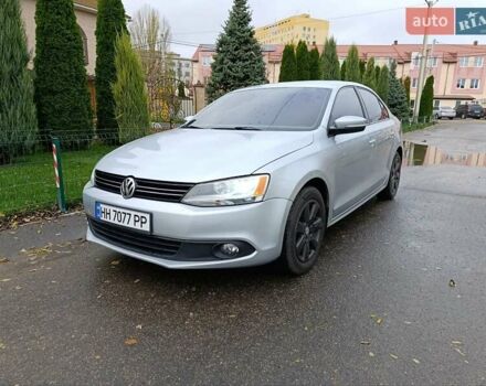 Серый Фольксваген Джетта, объемом двигателя 2.48 л и пробегом 208 тыс. км за 10499 $, фото 1 на Automoto.ua