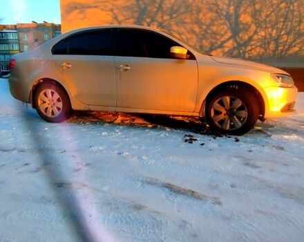 Серый Фольксваген Джетта, объемом двигателя 2.5 л и пробегом 230 тыс. км за 8750 $, фото 1 на Automoto.ua