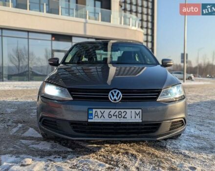 Серый Фольксваген Джетта, объемом двигателя 2.48 л и пробегом 208 тыс. км за 7300 $, фото 1 на Automoto.ua