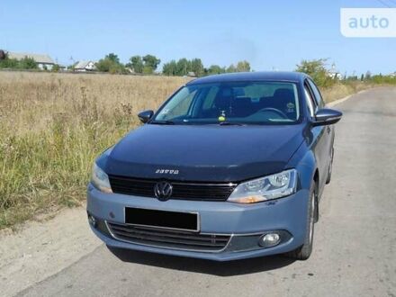 Фольксваген Джетта 2011 в Житомире на Automoto.ua Серый Фольксваген Джетта, объемом двигателя 1.39 л и пробегом 180 тыс. км за 7200 $, фото 1 на Automoto.ua
