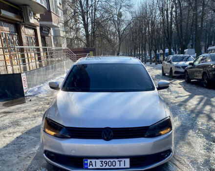 Серый Фольксваген Джетта, объемом двигателя 2.48 л и пробегом 241 тыс. км за 9200 $, фото 1 на Automoto.ua