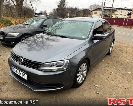 Серый Фольксваген Джетта, объемом двигателя 2.5 л и пробегом 300 тыс. км за 8500 $, фото 1 на Automoto.ua