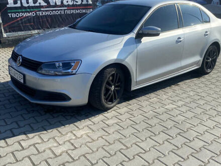 Серый Фольксваген Джетта, объемом двигателя 2.48 л и пробегом 155 тыс. км за 8500 $, фото 1 на Automoto.ua
