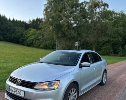 Серый Фольксваген Джетта, объемом двигателя 2.48 л и пробегом 140 тыс. км за 8361 $, фото 1 на Automoto.ua