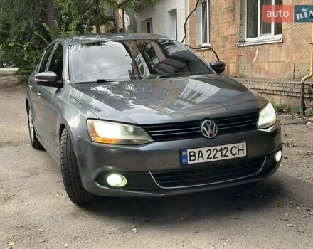 Сірий Фольксваген Джетта, об'ємом двигуна 2.5 л та пробігом 300 тис. км за 7800 $, фото 1 на Automoto.ua