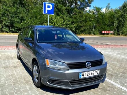 Фольксваген Джетта 2012 в Тараще на Automoto.ua Серый Фольксваген Джетта, объемом двигателя 2 л и пробегом 191 тыс. км за 6700 $, фото 1 на Automoto.ua