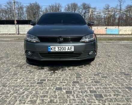 Серый Фольксваген Джетта, объемом двигателя 2.47 л и пробегом 280 тыс. км за 8200 $, фото 1 на Automoto.ua