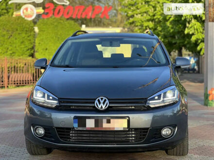 Фольксваген Джетта 2012 у Миколаєві на Automoto.ua Сірий Фольксваген Джетта, об'ємом двигуна 1.97 л та пробігом 62 тис. км за 13250 $, фото 1 на Automoto.ua