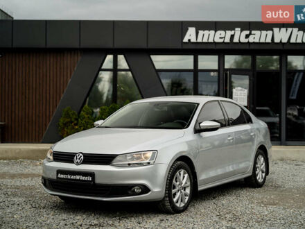 Серый Фольксваген Джетта, объемом двигателя 1.39 л и пробегом 122 тыс. км за 9900 $, фото 1 на Automoto.ua