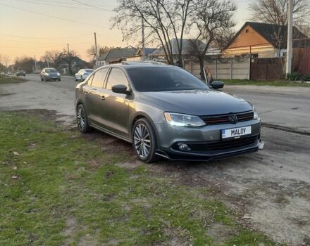 Сірий Фольксваген Джетта, об'ємом двигуна 2.5 л та пробігом 194 тис. км за 10200 $, фото 1 на Automoto.ua