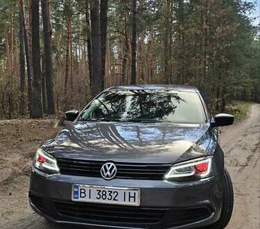 Фольксваген Джетта 2012 в Полтаве на Automoto.ua Серый Фольксваген Джетта, объемом двигателя 2 л и пробегом 241 тыс. км за 9200 $, фото 1 на Automoto.ua