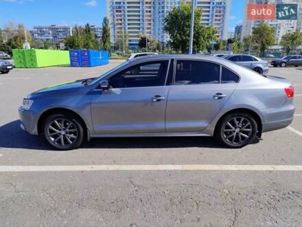 Фольксваген Джетта 2012 в Киеве на Automoto.ua Серый Фольксваген Джетта, объемом двигателя 2.48 л и пробегом 262 тыс. км за 8600 $, фото 1 на Automoto.ua