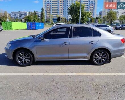 Сірий Фольксваген Джетта, об'ємом двигуна 2.48 л та пробігом 262 тис. км за 8600 $, фото 1 на Automoto.ua