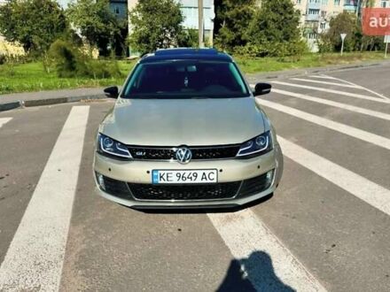 Серый Фольксваген Джетта, объемом двигателя 2.48 л и пробегом 150 тыс. км за 8800 $, фото 1 на Automoto.ua