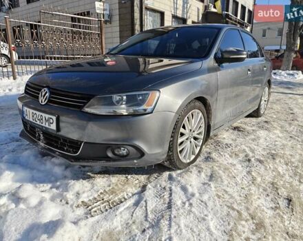 Серый Фольксваген Джетта, объемом двигателя 2 л и пробегом 170 тыс. км за 12200 $, фото 1 на Automoto.ua