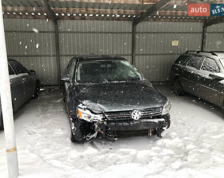 Серый Фольксваген Джетта, объемом двигателя 1.8 л и пробегом 320 тыс. км за 5000 $, фото 1 на Automoto.ua