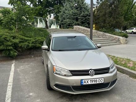 Серый Фольксваген Джетта, объемом двигателя 2.48 л и пробегом 218 тыс. км за 8900 $, фото 1 на Automoto.ua