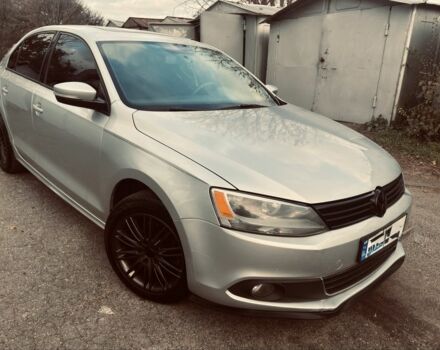 Сірий Фольксваген Джетта, об'ємом двигуна 2.5 л та пробігом 208 тис. км за 7999 $, фото 1 на Automoto.ua