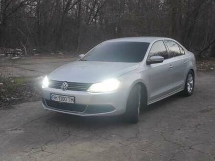 Серый Фольксваген Джетта, объемом двигателя 1.8 л и пробегом 260 тыс. км за 8500 $, фото 1 на Automoto.ua