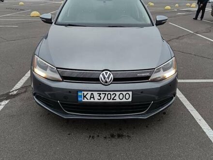 Серый Фольксваген Джетта, объемом двигателя 1.39 л и пробегом 128 тыс. км за 9500 $, фото 1 на Automoto.ua