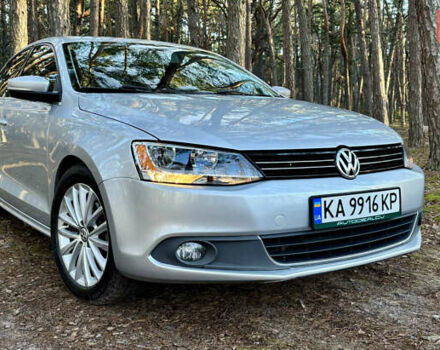 Серый Фольксваген Джетта, объемом двигателя 1.97 л и пробегом 230 тыс. км за 9900 $, фото 1 на Automoto.ua