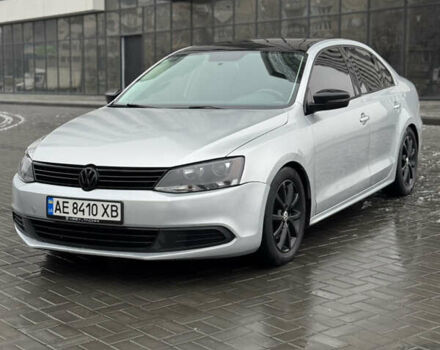 Серый Фольксваген Джетта, объемом двигателя 1.8 л и пробегом 243 тыс. км за 7999 $, фото 1 на Automoto.ua