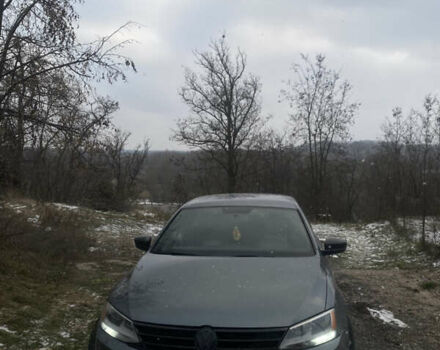 Серый Фольксваген Джетта, объемом двигателя 1.8 л и пробегом 100 тыс. км за 10500 $, фото 1 на Automoto.ua