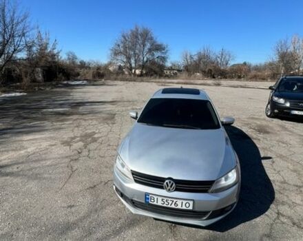 Серый Фольксваген Джетта, объемом двигателя 1.8 л и пробегом 240 тыс. км за 8500 $, фото 1 на Automoto.ua
