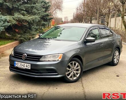 Серый Фольксваген Джетта, объемом двигателя 1.8 л и пробегом 119 тыс. км за 10000 $, фото 1 на Automoto.ua