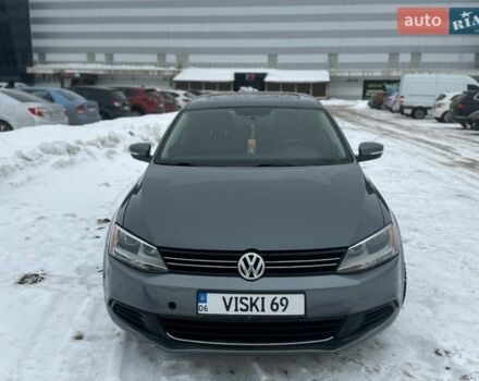 Серый Фольксваген Джетта, объемом двигателя 2 л и пробегом 260 тыс. км за 8300 $, фото 1 на Automoto.ua