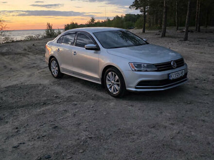 Фольксваген Джетта 2015 у Києві на Automoto.ua Сірий Фольксваген Джетта, об'ємом двигуна 1.4 л та пробігом 170 тис. км за 10300 $, фото 1 на Automoto.ua