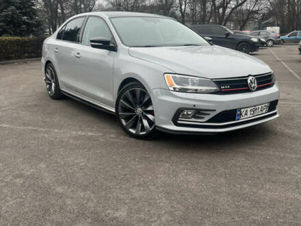 Серый Фольксваген Джетта, объемом двигателя 1.8 л и пробегом 157 тыс. км за 13500 $, фото 1 на Automoto.ua