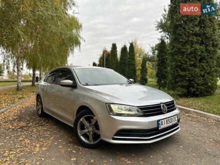 Фольксваген Джетта 2015 в Белой Церкве на Automoto.ua Серый Фольксваген Джетта, объемом двигателя 2 л и пробегом 198 тыс. км за 11500 $, фото 1 на Automoto.ua