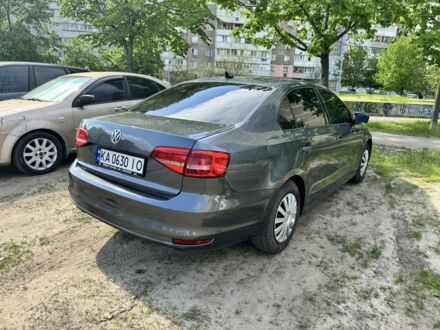 Фольксваген Джетта 2015 у Києві на Automoto.ua Сірий Фольксваген Джетта, об'ємом двигуна 2 л та пробігом 210 тис. км за 9700 $, фото 1 на Automoto.ua