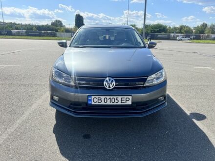 Фольксваген Джетта 2015 в Киеве на Automoto.ua Серый Фольксваген Джетта, объемом двигателя 1.4 л и пробегом 148 тыс. км за 11750 $, фото 1 на Automoto.ua