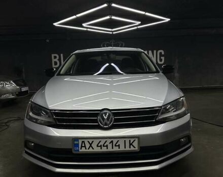 Серый Фольксваген Джетта, объемом двигателя 1.8 л и пробегом 202 тыс. км за 9700 $, фото 1 на Automoto.ua