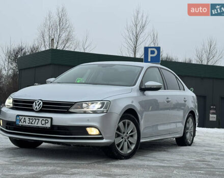 Серый Фольксваген Джетта, объемом двигателя 1.6 л и пробегом 140 тыс. км за 12300 $, фото 1 на Automoto.ua