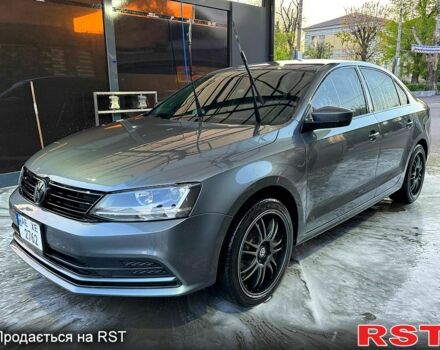 Серый Фольксваген Джетта, объемом двигателя 1.4 л и пробегом 11400 тыс. км за 11300 $, фото 1 на Automoto.ua