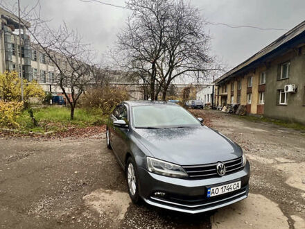 Серый Фольксваген Джетта, объемом двигателя 1.6 л и пробегом 224 тыс. км за 11500 $, фото 1 на Automoto.ua