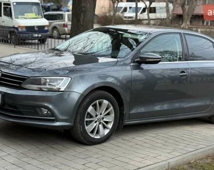Серый Фольксваген Джетта, объемом двигателя 1.6 л и пробегом 186 тыс. км за 13600 $, фото 1 на Automoto.ua