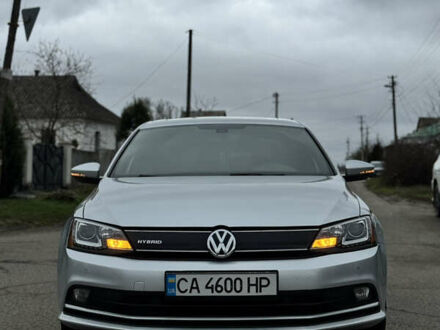 Серый Фольксваген Джетта, объемом двигателя 1.39 л и пробегом 144 тыс. км за 11999 $, фото 1 на Automoto.ua